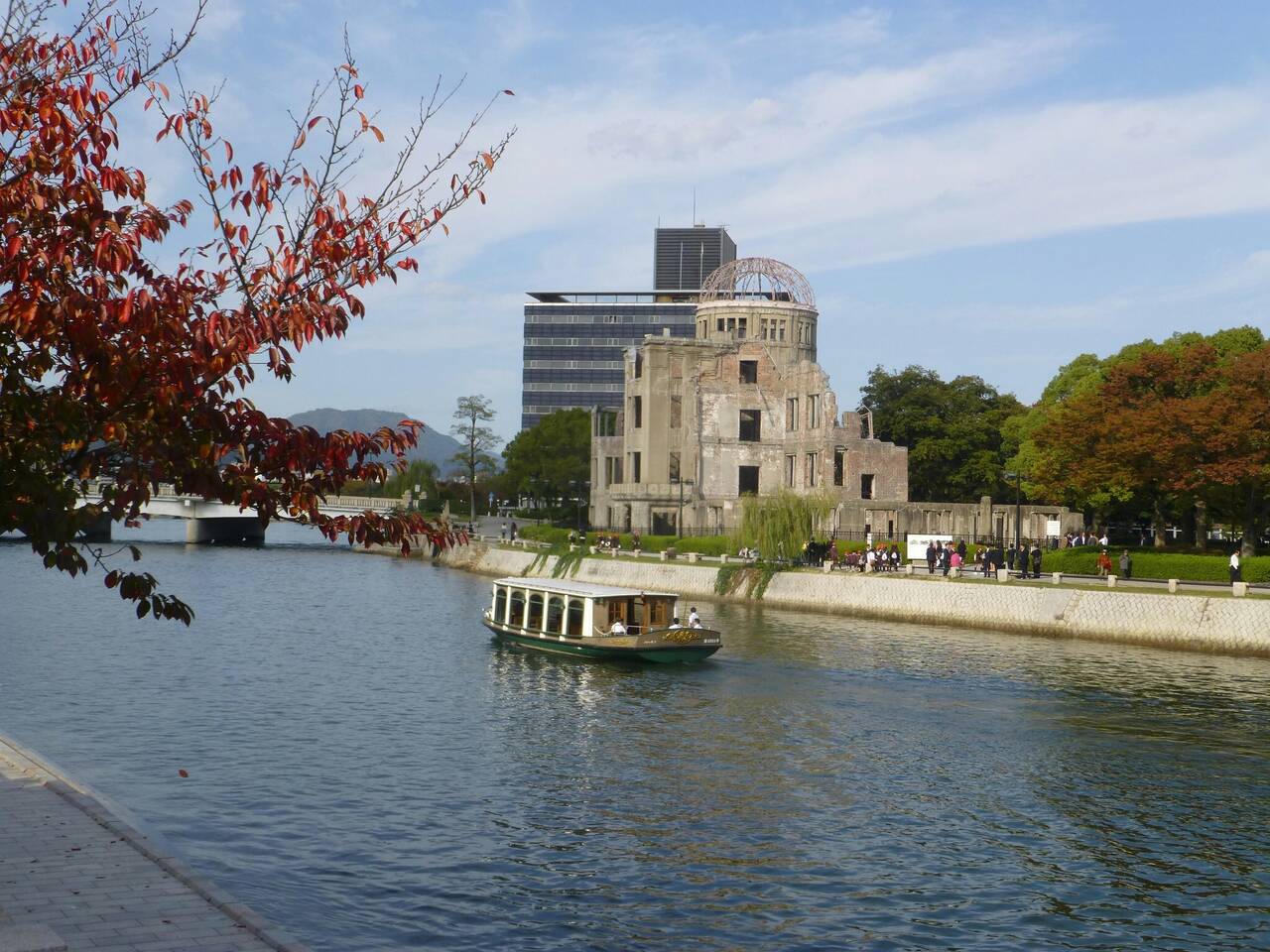Hiroshima_la-coccinelle-Y_1HFTHhDMM-unsplash